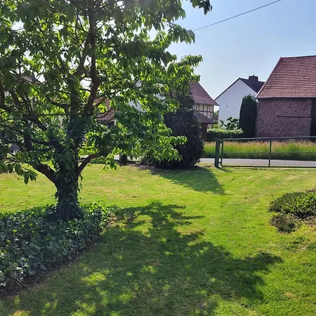 Ferienhof Pamp - Ferienwohnung Fuldatal * Burghaun